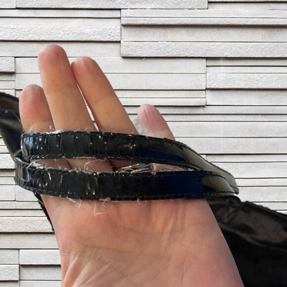 AUTHENTIC Kate Spade Patent Black Logo Purse - Picture 7 of 7